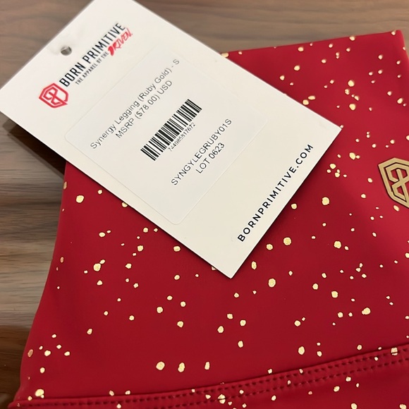 NWT Born Primitive synergy legging S ruby gold - Picture 2 of 4